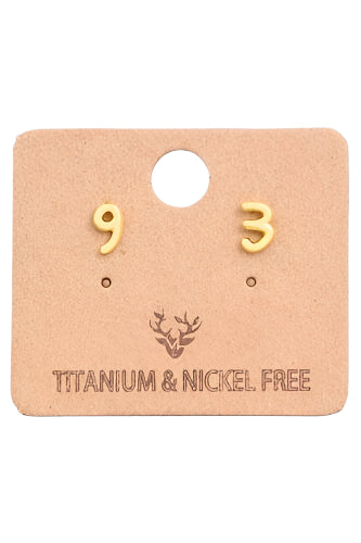 Gold 1993 Year Stud Earring
