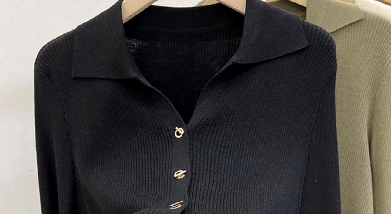 Black Ribbed Gold Button Hooks Women’s Elegant Sweater Size S2
