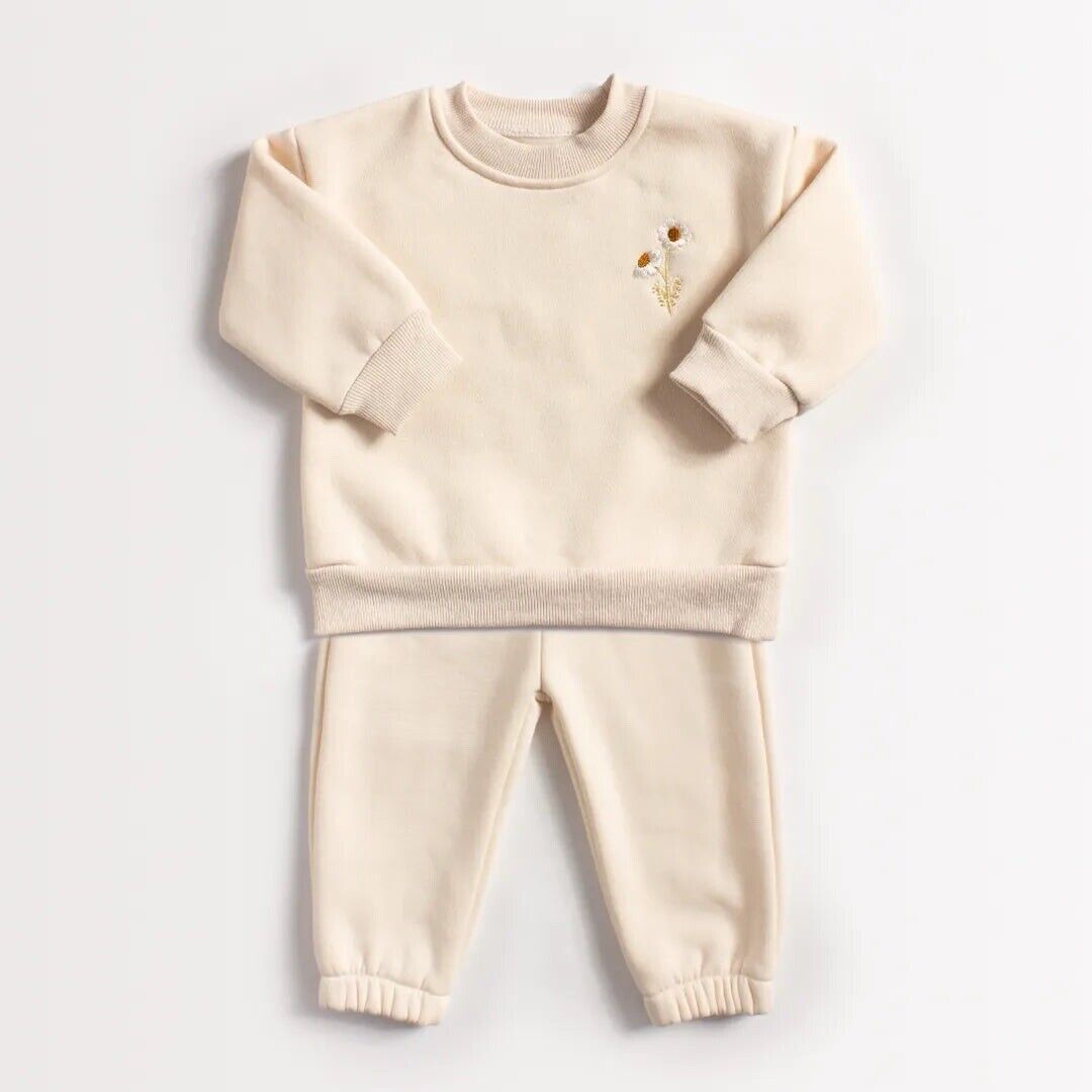 2T Girl’s Beige Polyester Embroidered Flower Sweater And Pants Set