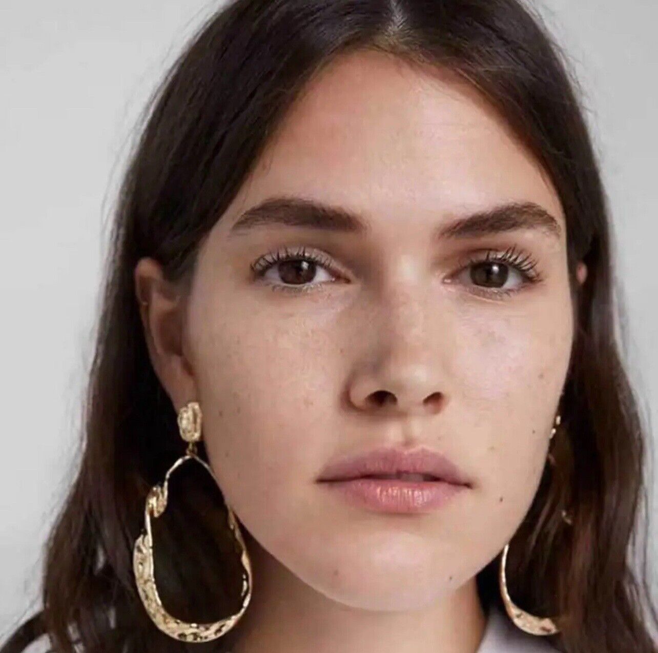 Gold Hammered /Textured Oval Drop Earring