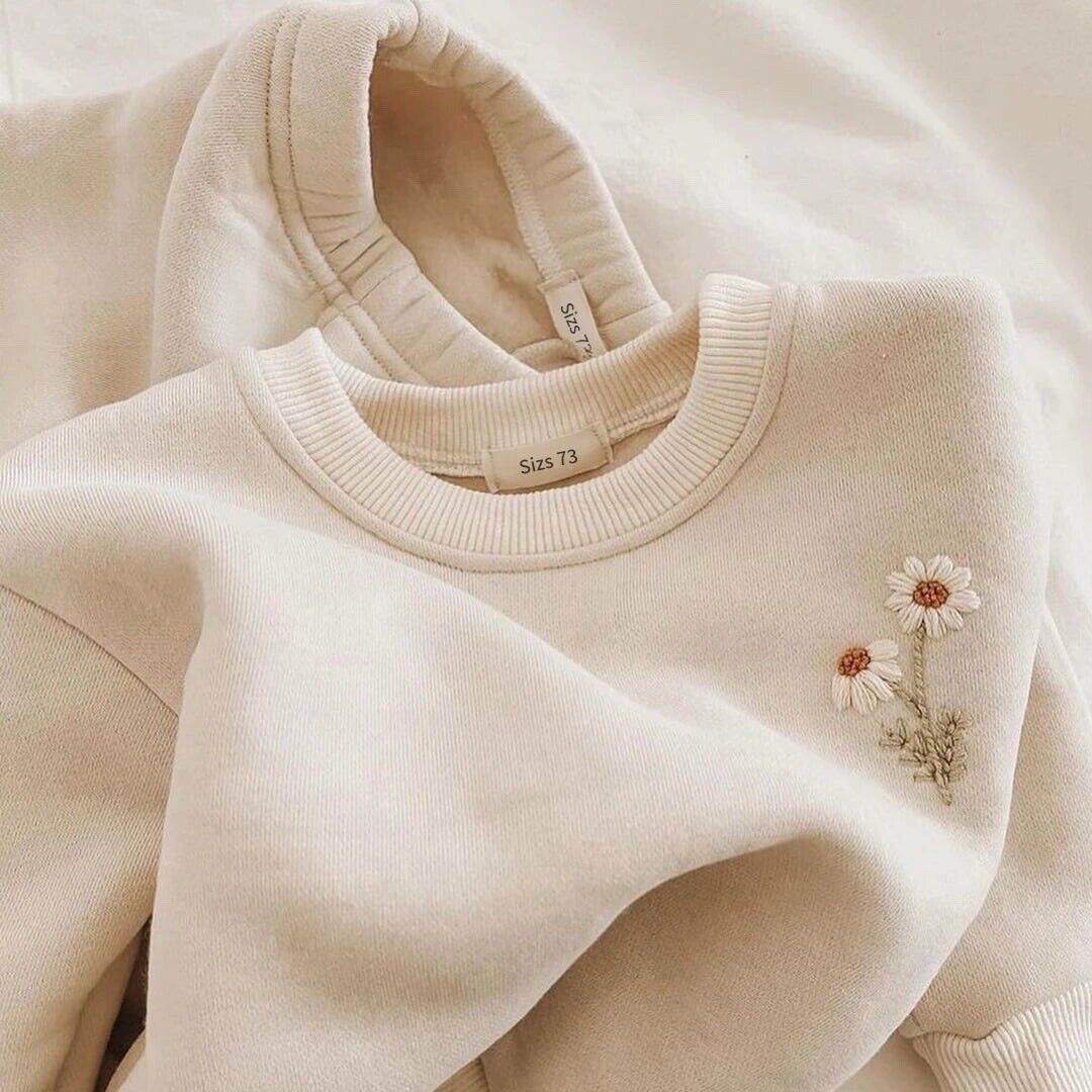 2T Girl’s Beige Polyester Embroidered Flower Sweater And Pants Set