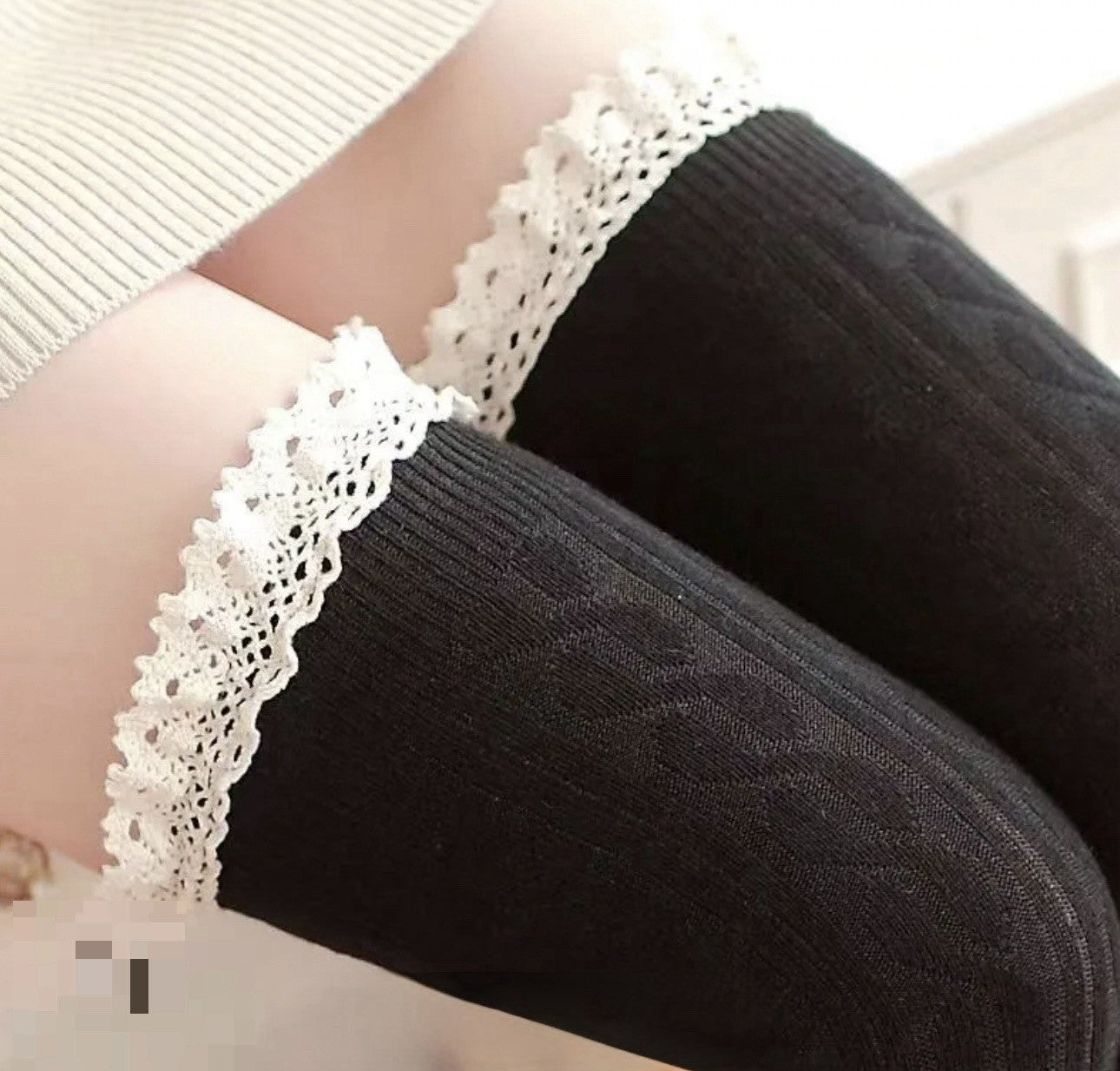 Black Knee High Cable Knit Cotton Polyester Blend Socks With Lace Trim2