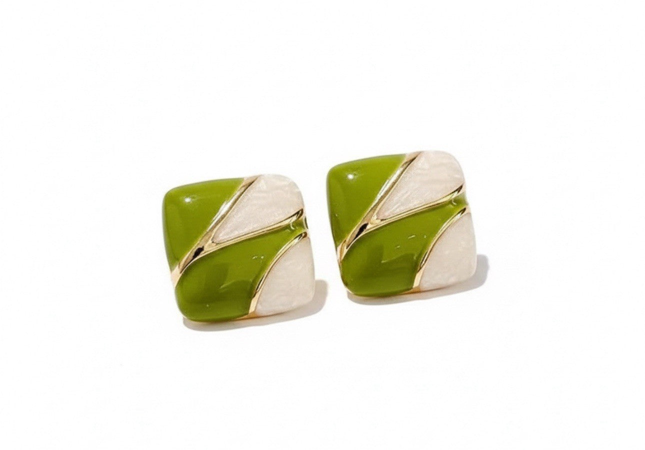 Gold Tone Green Enamel Resin Square Women Girl Fashion Accessory Stud Earrings0
