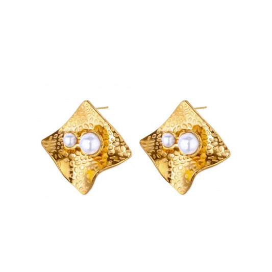 Gold Plated Copper Vintage Style Pearls Square Stud Earrings